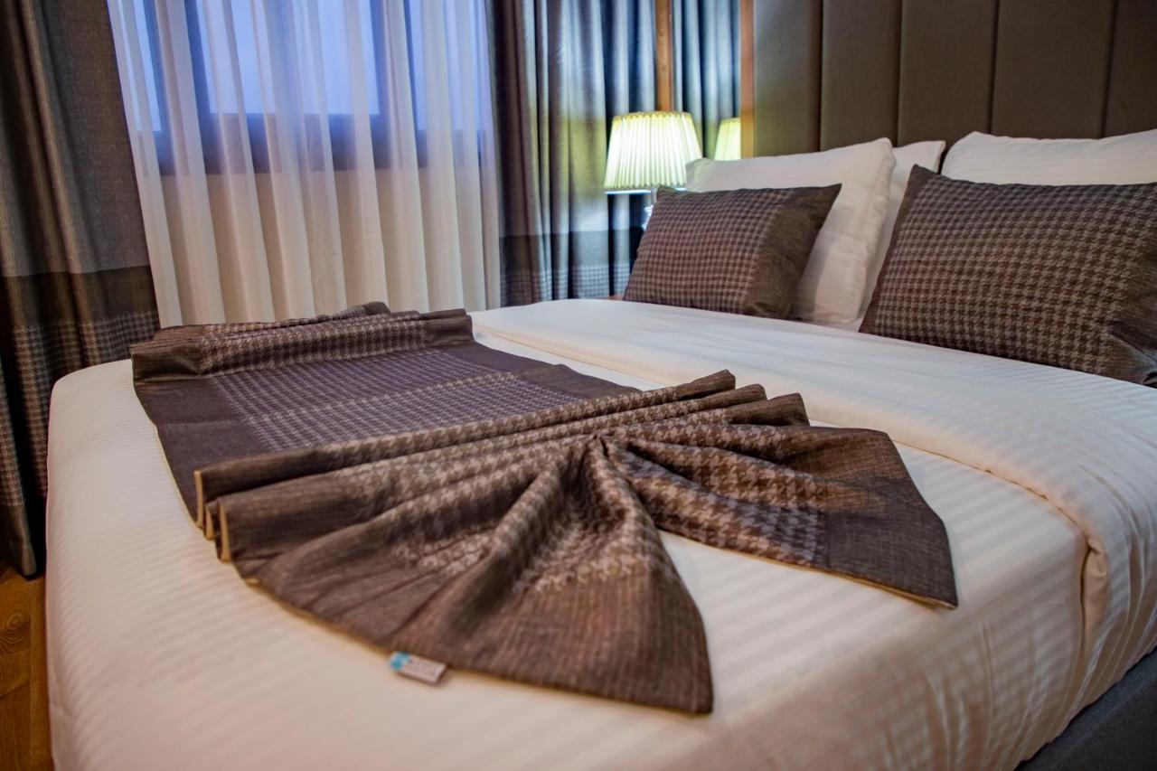 United Hotel International Yaoundé Buitenkant foto