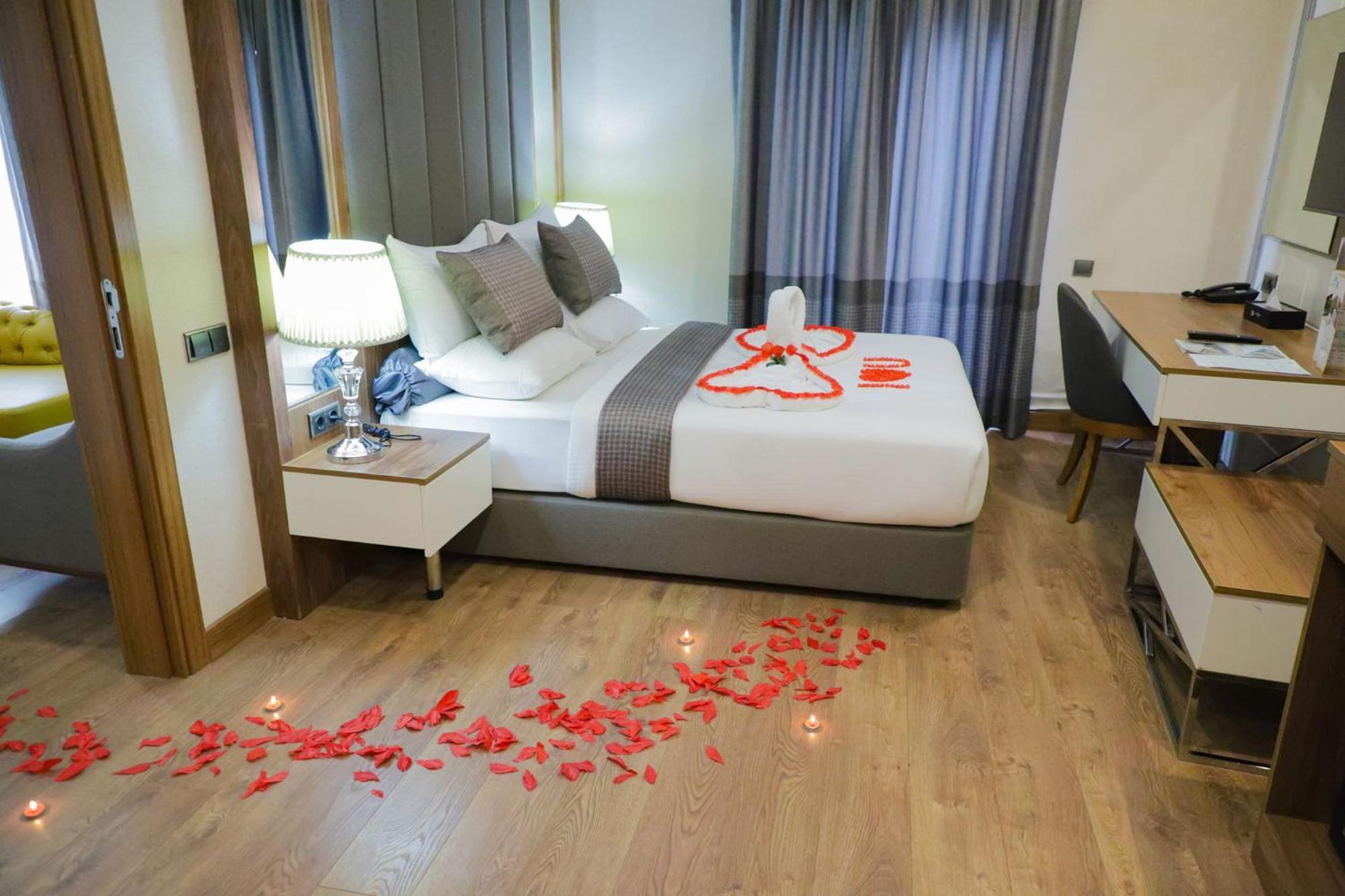 United Hotel International Yaoundé Buitenkant foto